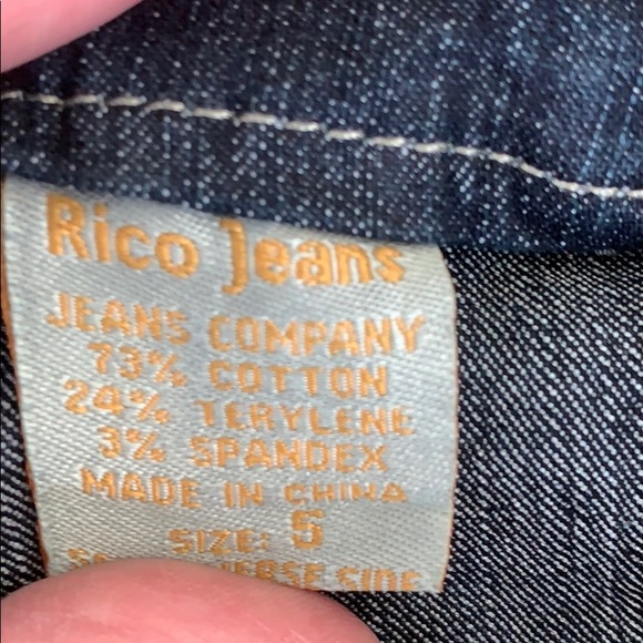 ♥️SALE♥️Boot Cut Jeans w/ Silver Studs - Picture 9 of 9